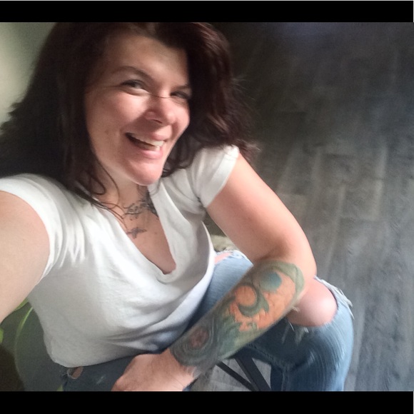 Awesome stuff you can’t find anywhere else - Picture 2 of 2